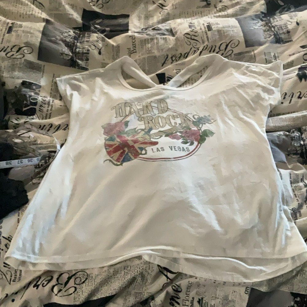 Hard Rock Cafe White Short Sleeve Tee